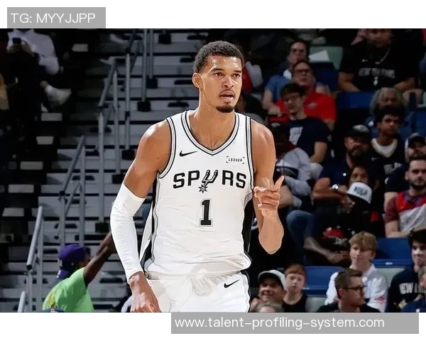 帕金斯：文班具备票房吸引力但更专注于胜利 马刺活力预示季后赛目标